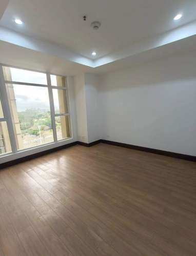 AMPLIO EN CONDOMINIO LA SABANA - Imagen 2