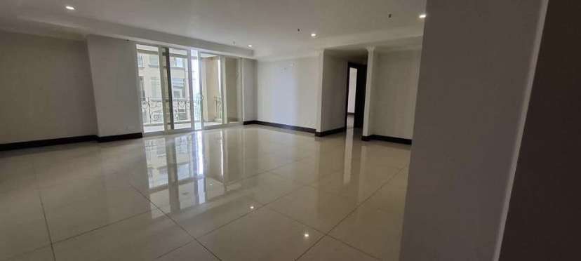AMPLIO EN CONDOMINIO LA SABANA
