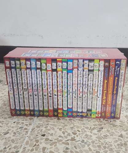 Colección Completa de Libros Diary of a Wimpy Kid (El Diario de Greg)! 