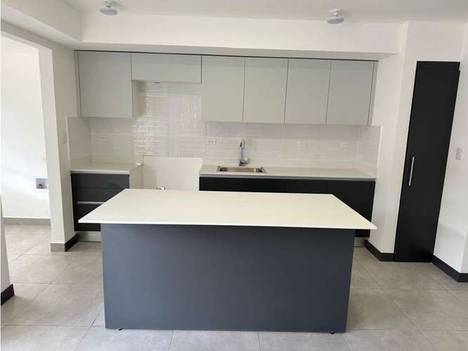 Apartamento amplio con PATIO en condominio en condominio Francisco, Heredia - Imagen 7