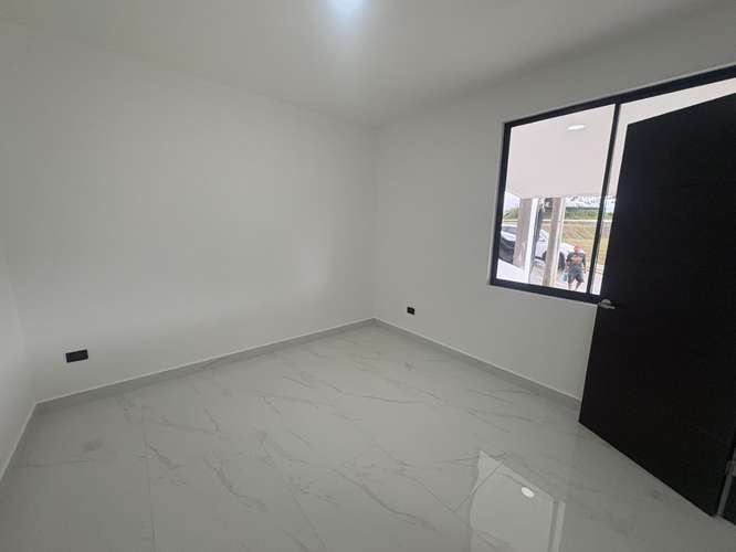 *Venta de hermosa casa de 4 habitaciones en condominio en Tres Ríos. - Imagen 10