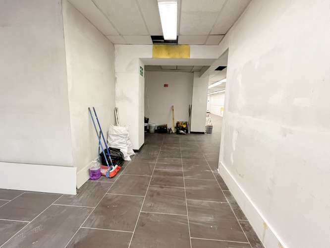 Local Comercial en Alquiler en San José Centro | 243 m² | Alto Tránsito Peatonal - Imagen 5