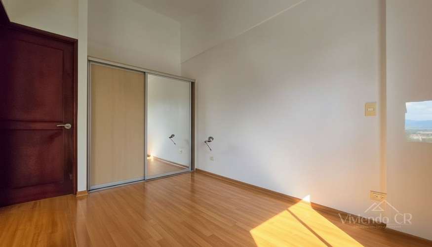 SANTA ANA CENTRO DE 1 HABITACION   |  75m²   |   AREAS SOCIALES 