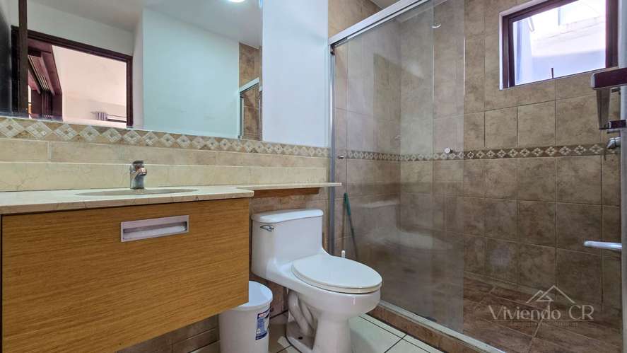 SANTA ANA CENTRO DE 1 HABITACION   |  75m²   |   AREAS SOCIALES 