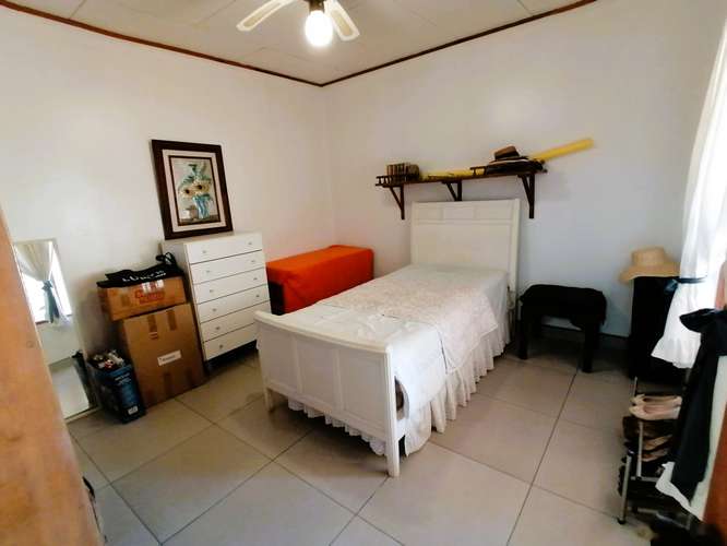 *Venta de quinta con piscina en La Garita de Alajuela. - Imagen 18
