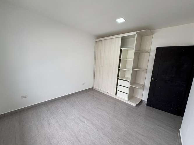 *Venta de Casa de Lujo en Condominio Tipo Resort en Tres Ríos - Imagen 11