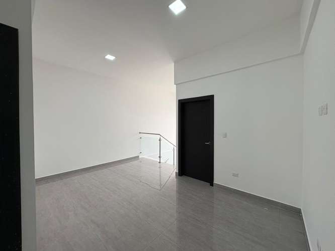 *Venta de Casa de Lujo en Condominio Tipo Resort en Tres Ríos - Imagen 8