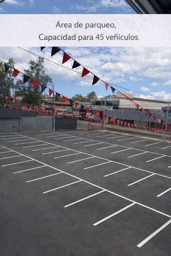 Propiedad Comercial de Alto Tránsito con Parqueo para 45 Vehículos / San José - Imagen 1
