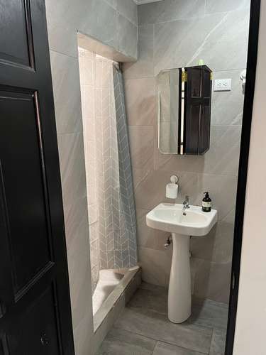 Apartamento en Sabanilla de Montes de Oca - Imagen 13