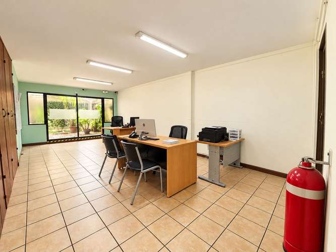 LOCAL EN VENTA EN TIBAS - Imagen 5