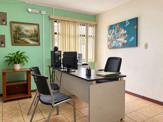 LOCAL EN VENTA EN TIBAS - Imagen 4