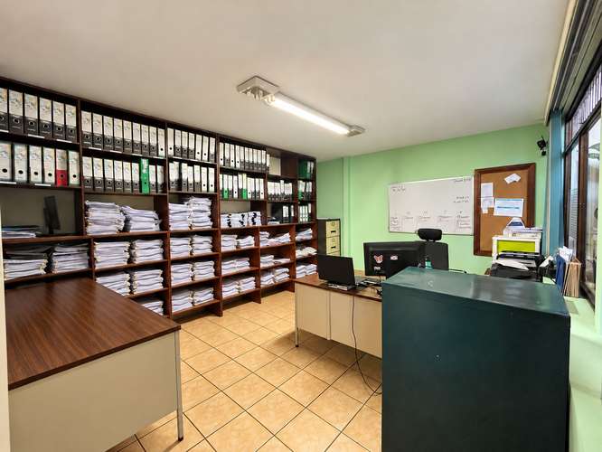 LOCAL EN VENTA EN TIBAS - Imagen 8