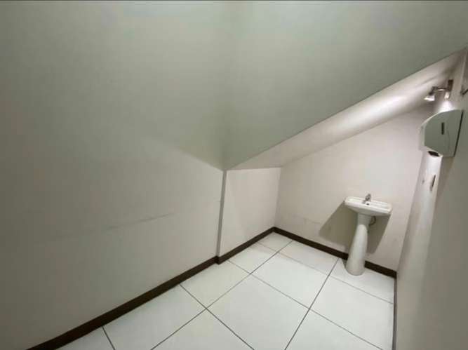 Aquilo centrico local comercial en Heredia - Imagen 6