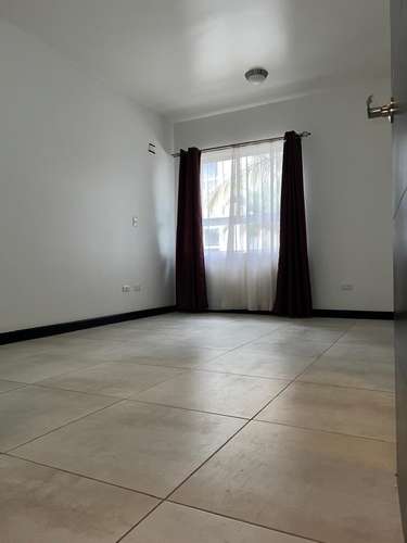 Alquiler de Apartamento Rio Oro Santa Ana - Imagen 4