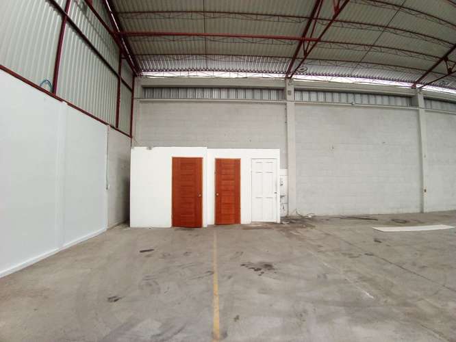 ALQUILER DE BODEGA EN TIBAS, SAN JOSE - Imagen 2