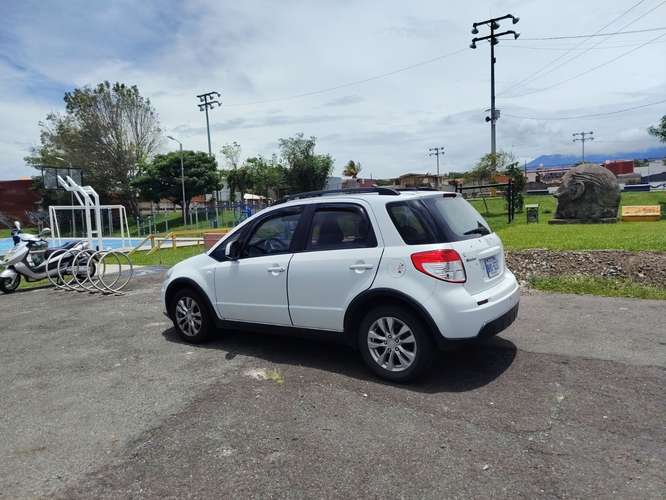 SUZUKI SX4 MANUAL 2016 - Imagen 3