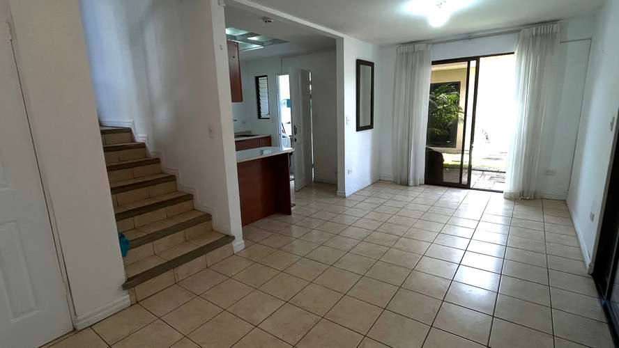 Alquiler/Venta de Casa en Concepción de Tres Rios - Imagen 2