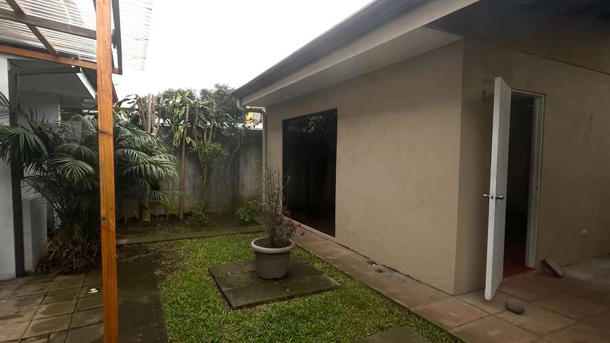 Alquiler/Venta de Casa en Concepción de Tres Rios - Imagen 5