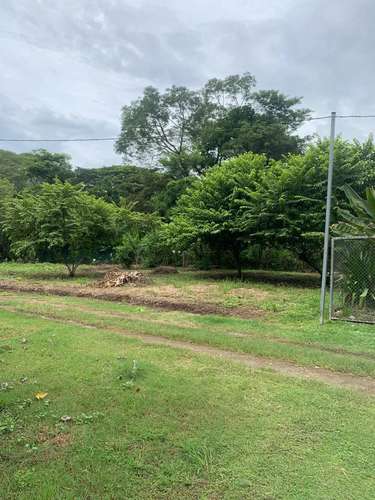 LOTE DE 345 m² EN VENTA EN MANZANILLO – CERCA DE SANTA TERESA Y PLAYA HERMOSA y a minutos de la playa