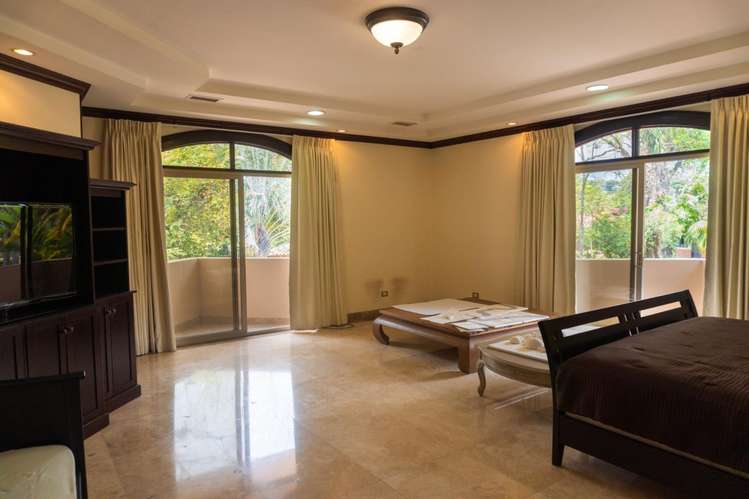 ¡Residencia de Lujo en Escazú en Venta! - Imagen 17