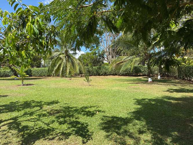 Finca en alquiler, San Pedro, Turrubares. San Jose. A 1 hora de Santa Ana. Con Piscina. 