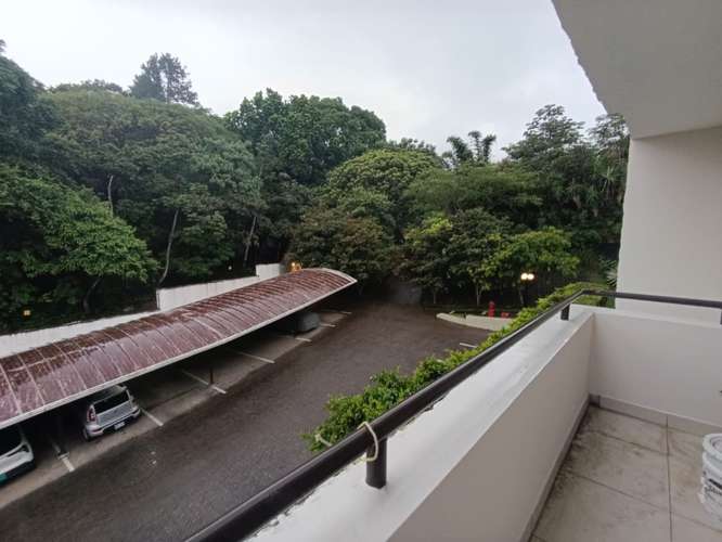 ESPECTACULAR APARTEMENTO CON HERMOSA VISTA Y  TERRAZA - Imagen 7