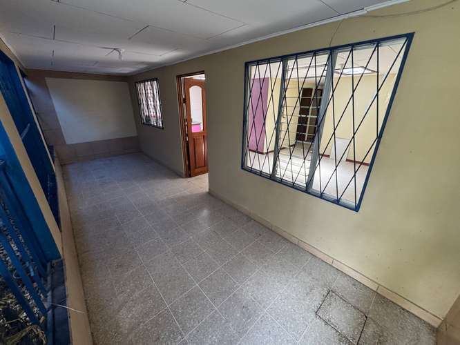 Venta de propiedad con 2 casas en Aserrí -EU ID43790