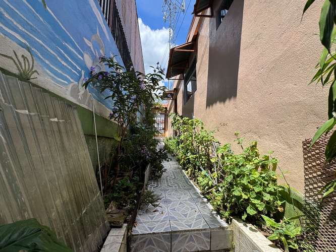 Venta de propiedad con 2 casas en Aserrí -EU ID43790