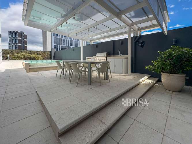 ALQUILER I Nunciatura | 3 habitaciones y amplio balcón - Imagen 11
