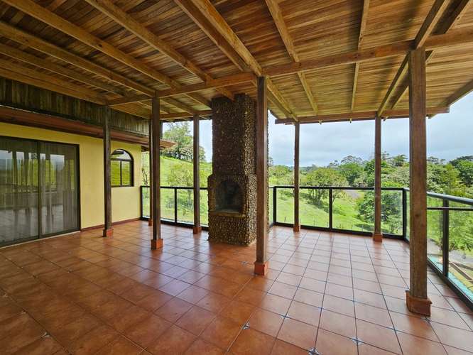 Bella Casa de Lujo en Residencial Zurquí Hills, Heredia - Imagen 10