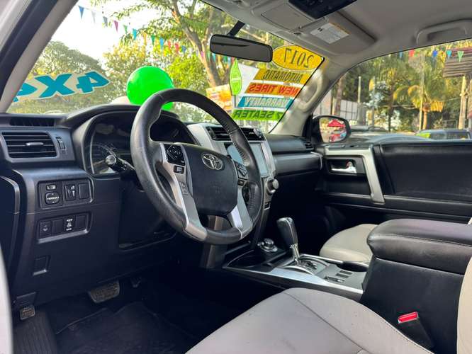 TOYOTA 4RUNNER SR5-2017-AUTO-SHIFT TRONIC-7 PSJ-