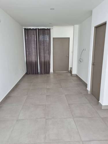  Alquiler en Condominio Vistas Santa Ana - Casa con Patio Privado - Imagen 6
