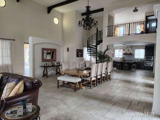 Casa de lujo con 5 habitaciones y amueblada en San Lorenzo, Heredia - Casi 50% menos que el avalúo