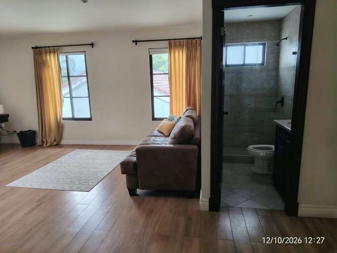 Casa de lujo con 5 habitaciones y amueblada en San Lorenzo, Heredia - Casi 50% menos que el avalúo