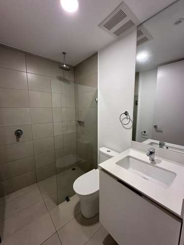 SE ALQUILA AMPLIO APARTAMENTO EN NUNCIATURA CON VISTA AL PARQUE - Imagen 13