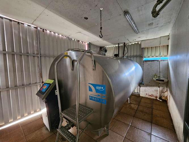 Finca lechera en producción a puerta cerrada, Paraíso de Cartago - Imagen 15