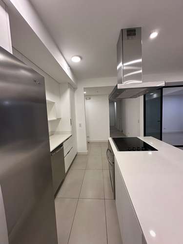 SE ALQUILA AMPLIO APARTAMENTO EN NUNCIATURA CON VISTA AL PARQUE DEL CAFE - Imagen 17