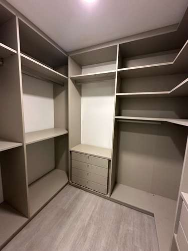 SE ALQUILA AMPLIO APARTAMENTO EN NUNCIATURA CON VISTA AL PARQUE DEL CAFE - Imagen 11