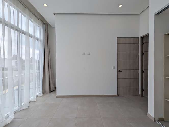 Alquiler de Casa en Condominio | Santo Domingo, Heredia | 2 Hab - 2.5 Baños - Patio y Amenidades - Imagen 11