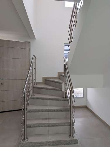 Alquiler de Casa en Condominio | Santo Domingo, Heredia | 2 Hab - 2.5 Baños - Patio y Amenidades - Imagen 18