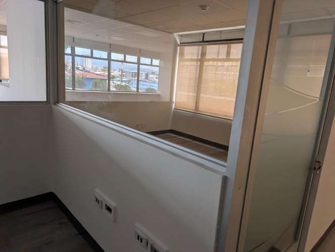 Alquiler de Oficinas en Centro Corporativo Internacional Barrio Don Bosco - Imagen 7
