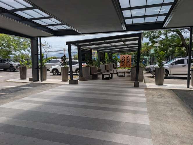 Alquiler de Oficinas en Centro Corporativo Internacional Barrio Don Bosco - Imagen 12