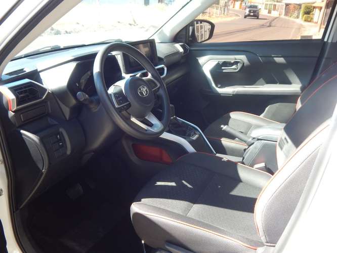 TOYOTA RAIZE E AUTOMATICO 2024