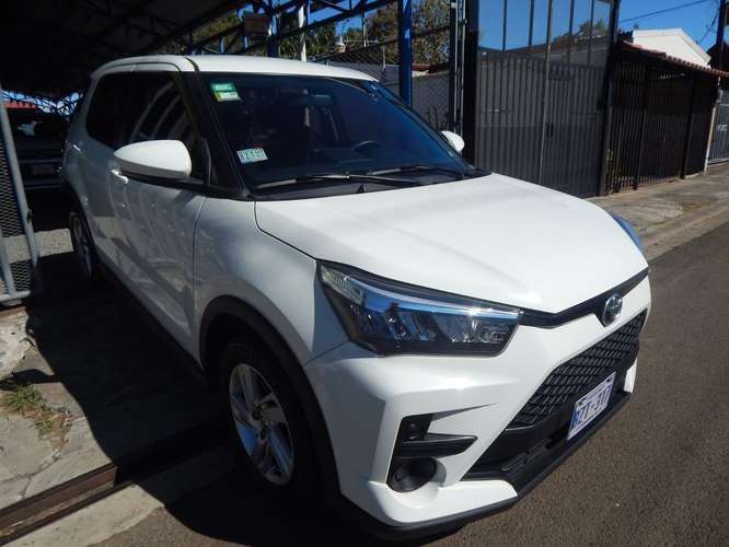 TOYOTA RAIZE E AUTOMATICO 2024
