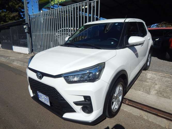 TOYOTA RAIZE E AUTOMATICO 2024