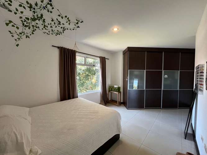 Casa en venta en Ángeles de San Rafael Heredia, elegante casa y amplias zonas verdes con rancho BBQ, estaque con peces - Imagen 14