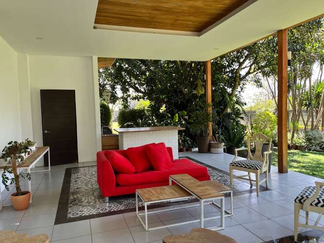 Casa en venta en Ángeles de San Rafael Heredia, elegante casa y amplias zonas verdes con rancho BBQ, estaque con peces - Imagen 19