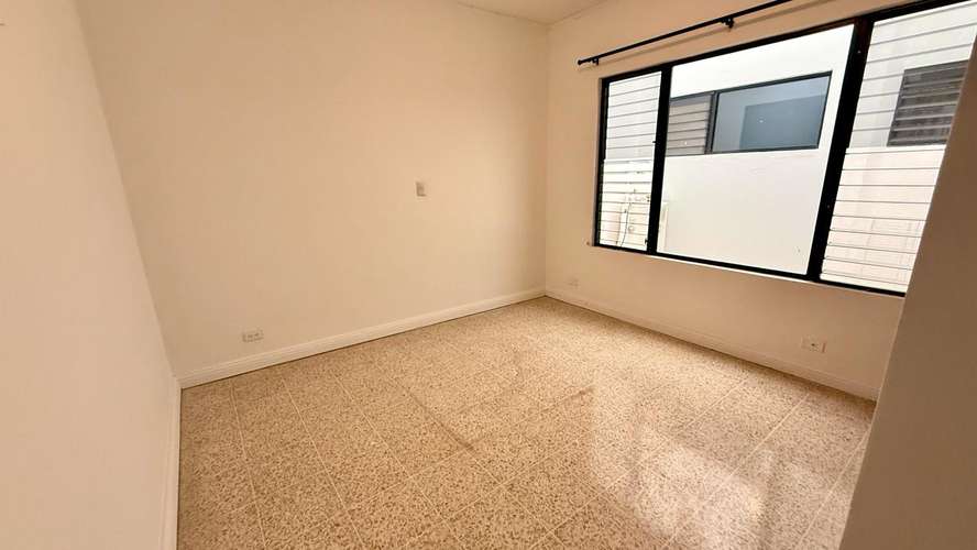Alquiler Exclusiva casa de 4 dormitorios en alquiler en Ciudad Cariari con vista al campo de golf - Imagen 13