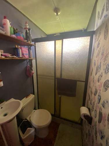 Vendo casa en Guápiles, en Residencial Palma Dorada, excelente ubicación y casa con terreno amplio - Imagen 9