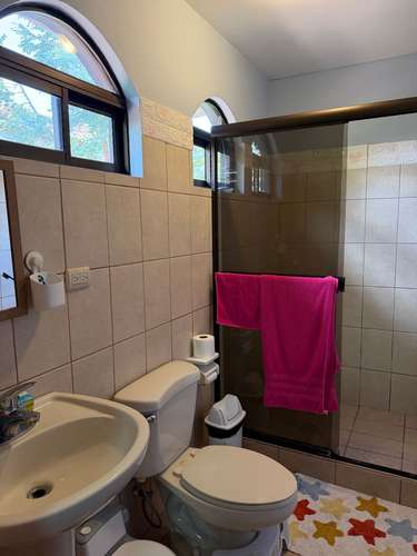 Vendo casa en Condominio La Ladera Tournón-Heredia, 1 habitación primer nivel con baño y todas ls habitaciones con baño  - Imagen 14